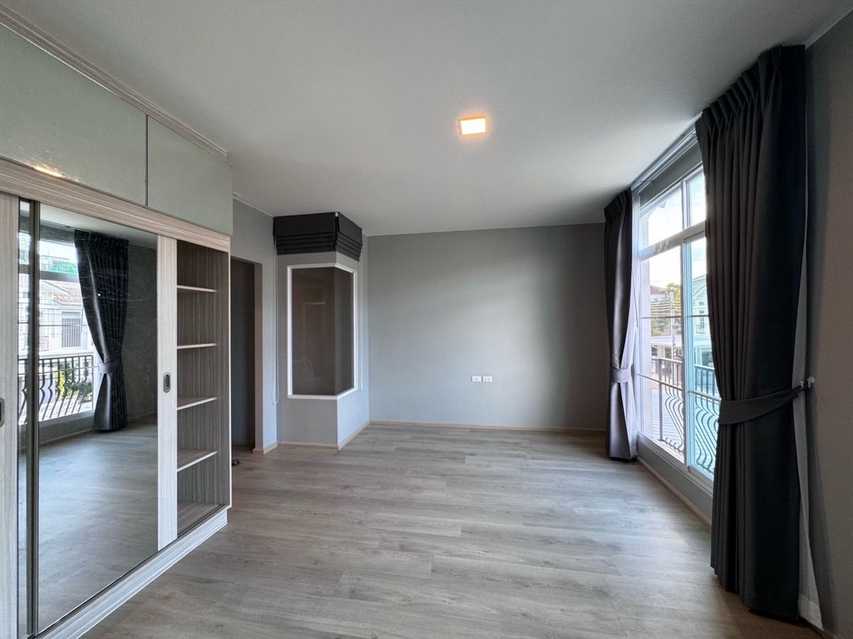 ให้เช่าทาวน์โฮมบางนา แบริ่ง ลาซาล : 💥ForRent💥Indy Bangna Ramkhamhang2 🏡 Near Mega Bangna‼️