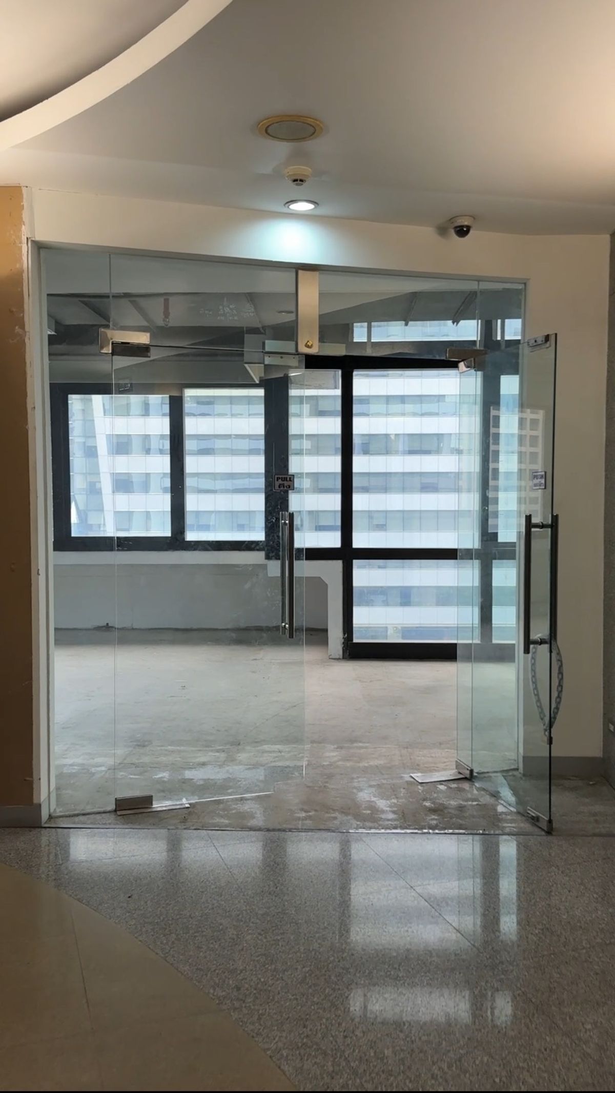 ให้เช่าสำนักงานสาทร นราธิวาส : 📌OFFICE FOR RENT🌟 ราคาดีมาก! 1 ชั้น 1 ยูนิต ชั้น 7 พื้นที่ 742 ตร.ม. – สาทรนครทาวเวอร์ ติด BTS ช่องนนทรี 🌟
