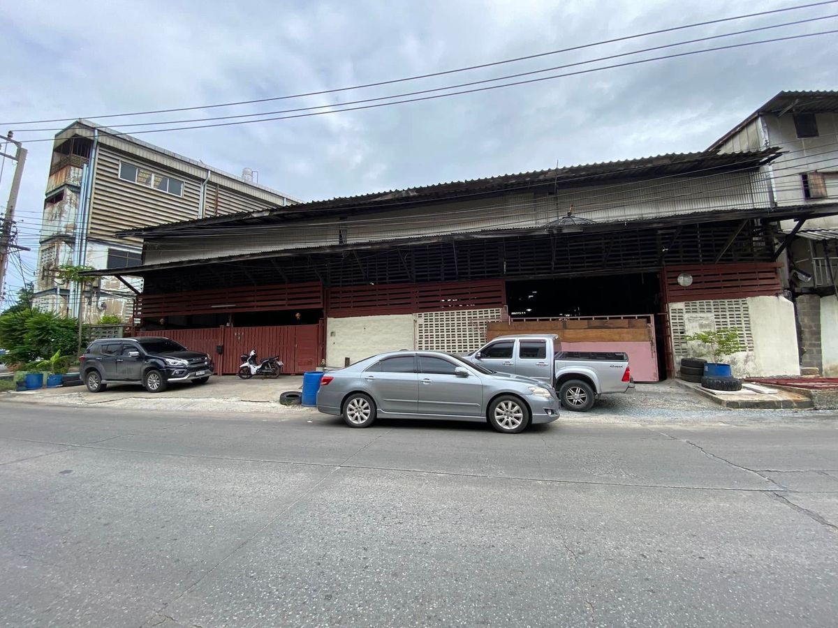 For RentWarehouseSamut Prakan,Samrong : Rent a warehouse near BTS Housing, Samut Prakan, size 1,052 sq.m. (Purple area), Tai Ban District, Mueang Samut Prakan District (Property Code TW2-290)