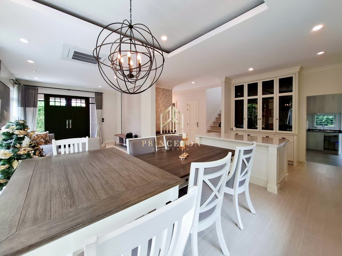 For RentHouseBangna, Bearing, Lasalle : Luxury House For Rent Nantawan Bangna KM.7 📞092-4252445