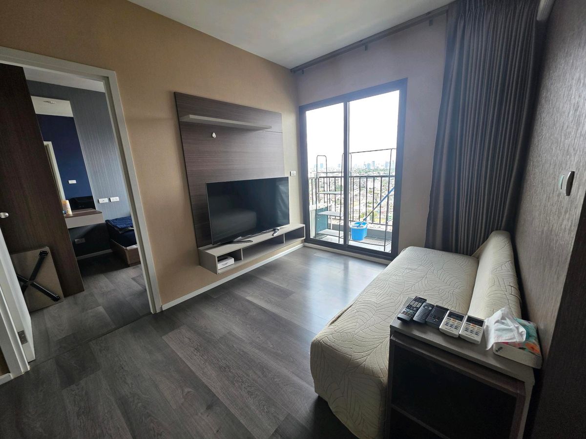 For RentCondoBang Sue, Wong Sawang, Tao Pun : Rent The Stage, Tao Poon Interchange, 2 bedrooms, 2 water, 64 sqm. Decorated with complete fir.