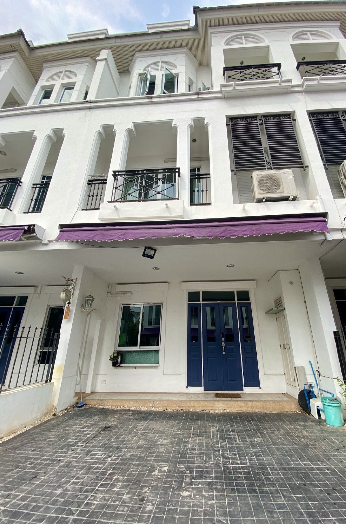 For RentTownhomeOnnut, Udomsuk : League of Sukhumvit Village 62, near the expressway and near Bangchak BTS station, only 1.2 kilograms