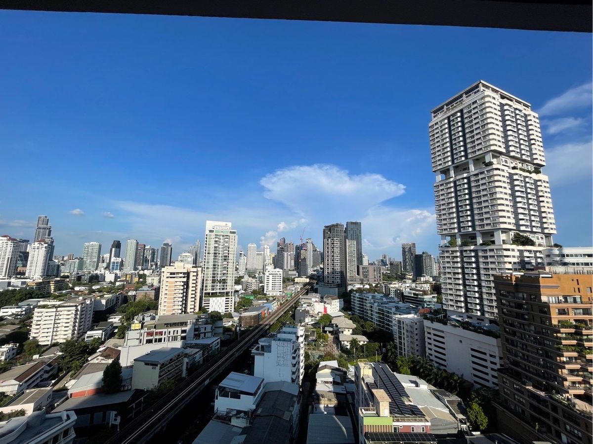 For SaleCondoSukhumvit, Asoke, Thonglor : ✨The Address Sukhumvit 28✨2 beds 2 baths, Size 67 sqm., near BTS / MRT Phromphong (0.3 km) Tel.0982645161 