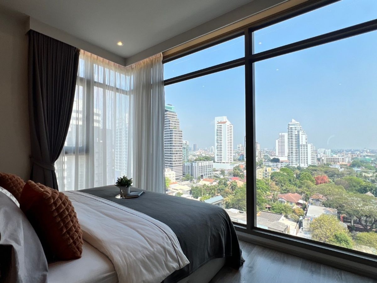 ขายคอนโดสุขุมวิท อโศก ทองหล่อ : Hot price🔥 condo luxury style ใจกลางเอกมัย ทำเลดี ใกล้ห้าง ใกล้BTS