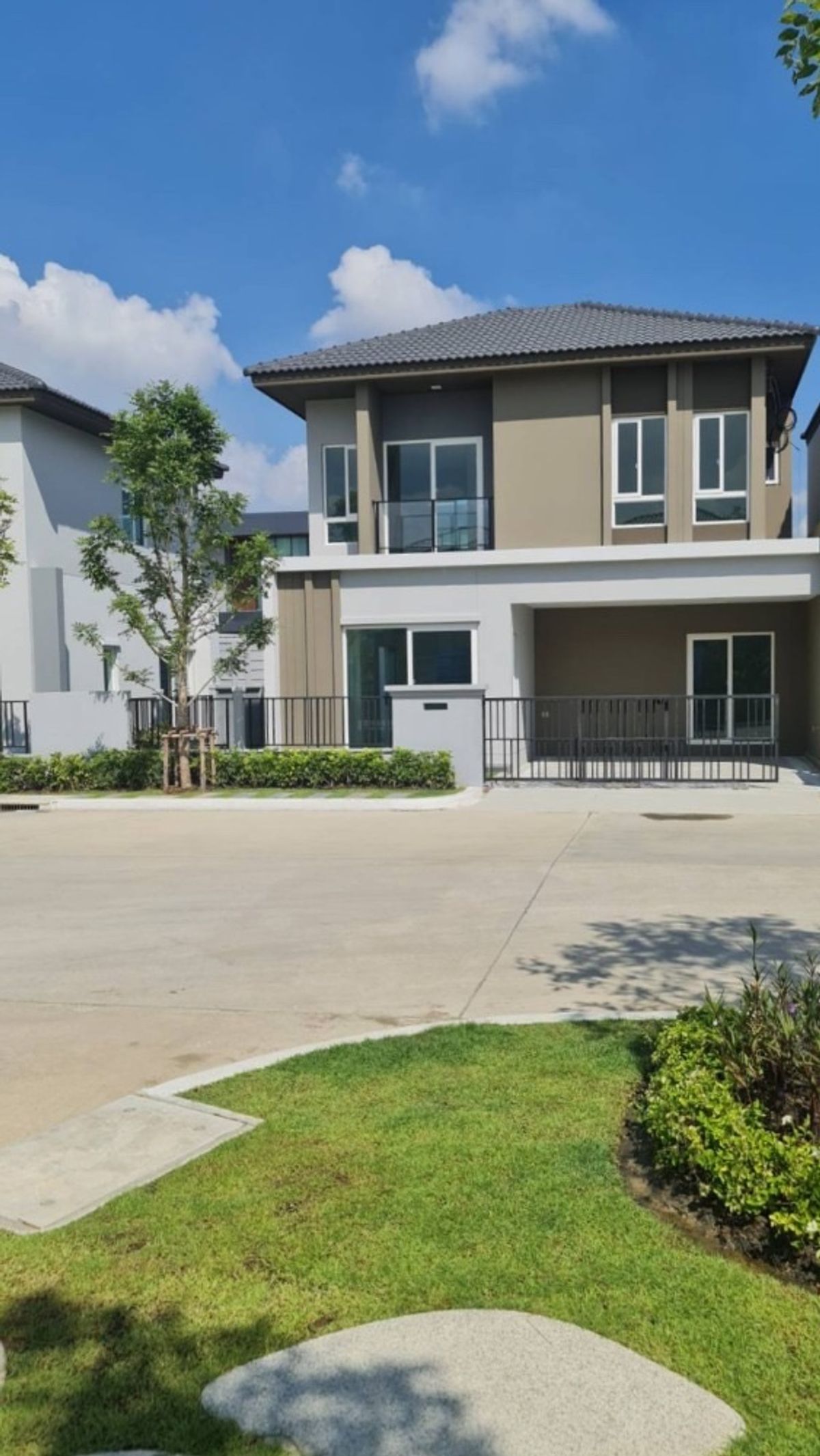 For RentSamut Prakan,Samrong : K-6346 Sell! Detached house, Grand Pleno, Mega Bangna, good location, near Mega Bangna