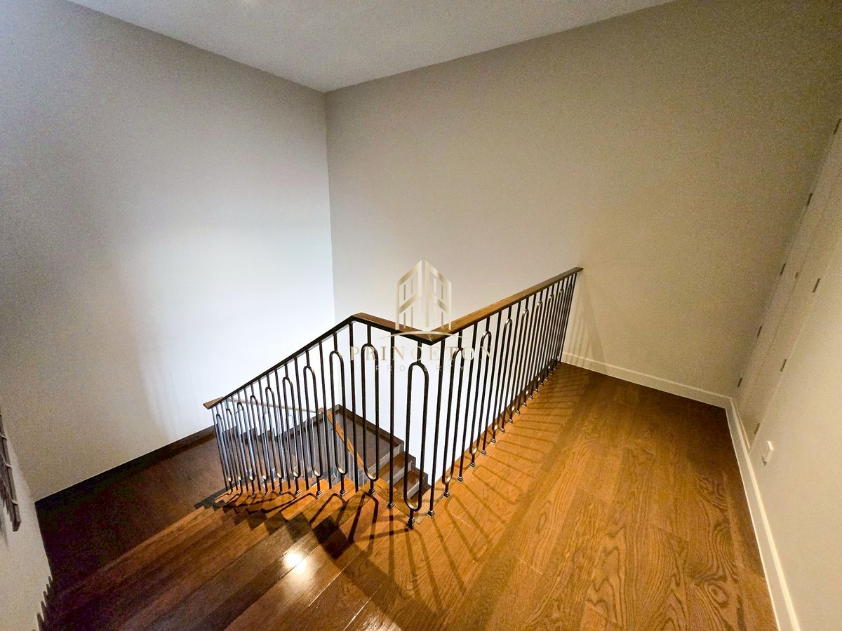 บ้านพัฒนาการ ศรีนครินทร์ : ขายหรือให้เช่า มอลตัน เกทส์ กรุงเทพกรีฑา 📞092-4252445 Malton Gates Krungthep Kreetha