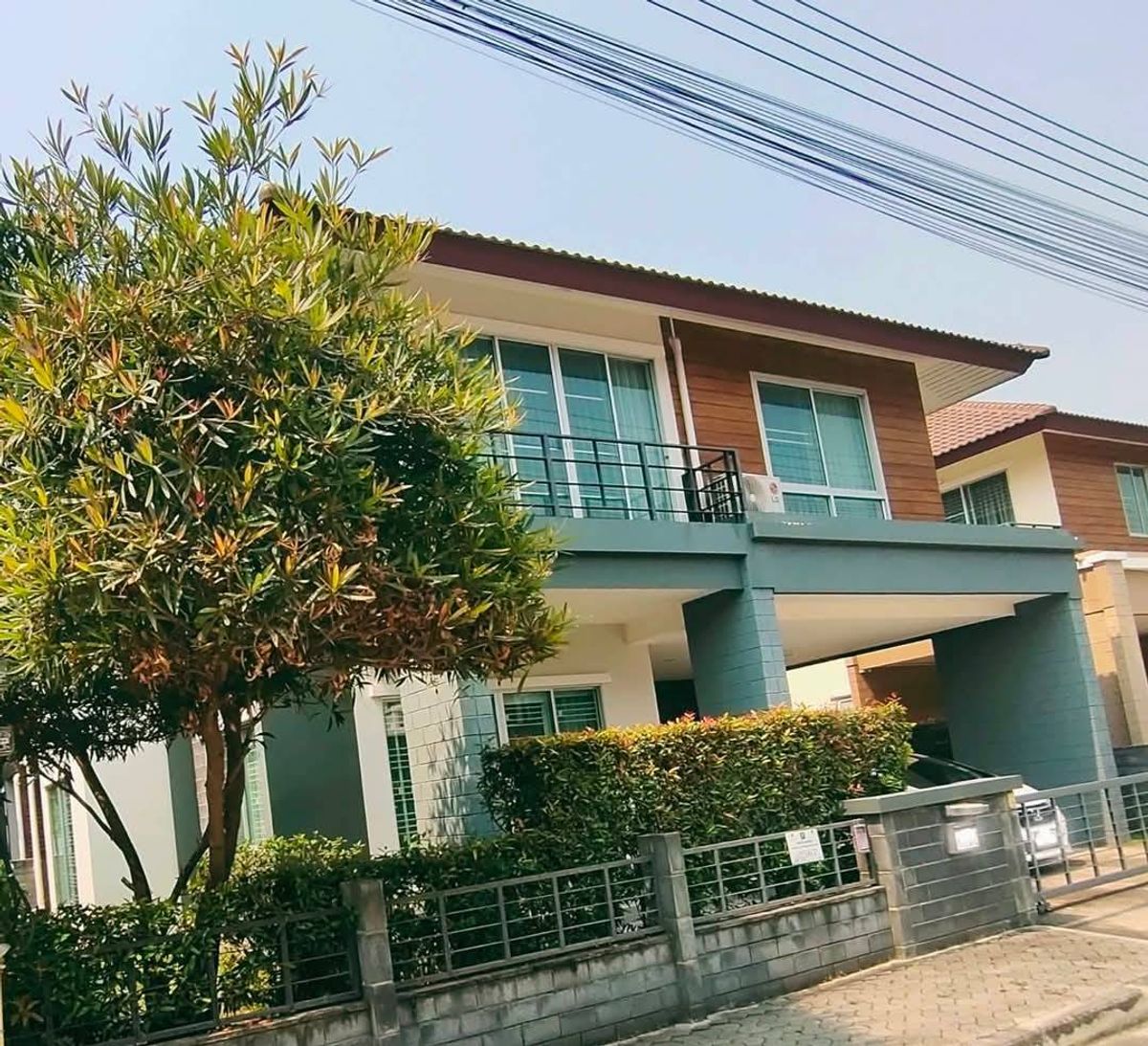 HouseChiang Mai : House for Sale/Rent 🔥4.32 MB/ 19,500 ฿/Month (Serene Park Village, New San Kamphaeng Road).