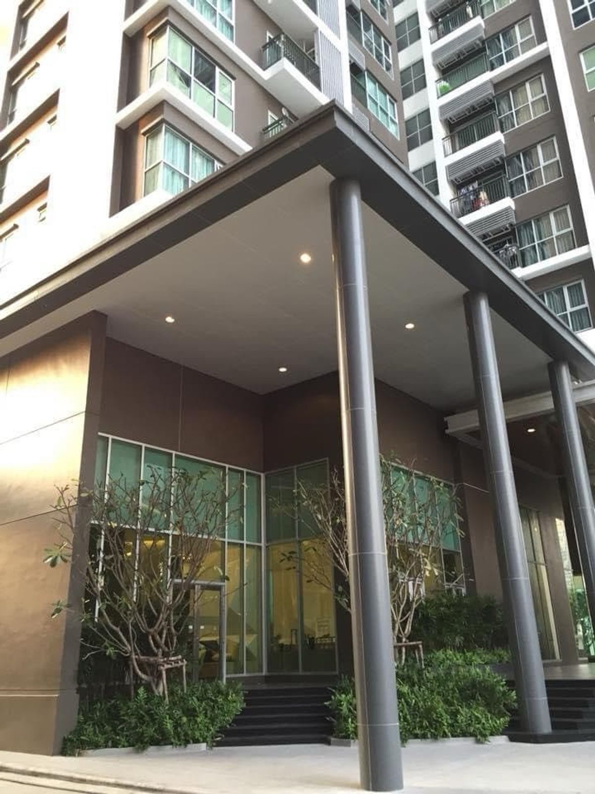 ขายคอนโดพระราม 9 เพชรบุรีตัดใหม่ RCA : ขาย ด่วน Aspire Rama 9 แอสปาย พระราม 9 2ห้องนอน 1ห้องน้ำ (ราคาดี)