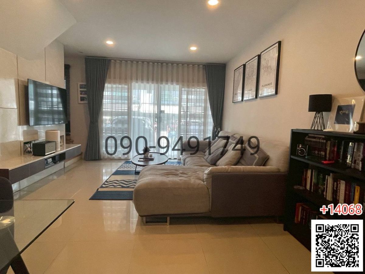 ขายทาวน์โฮมลาดกระบัง สุวรรณภูมิ : ขาย ทาวน์โฮม 3 ชั้น บ้านกลางเมือง พระราม9-อ่อนนุช ใกล้ เดอะมอล์ลบางกะปิ