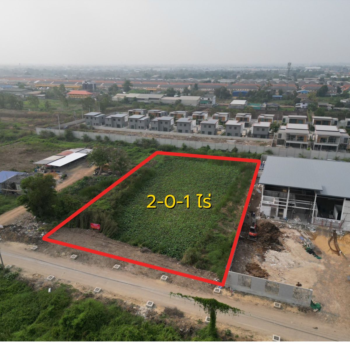 For SaleLandPathum Thani,Rangsit, Thammasat : 📣 Land for sale 2-0-1 Rai Khlong 2, Khlong Luang, Soi Nawi 3, near the Thai market, opposite Makro Khlong Luang, inexpensive ❗🔥