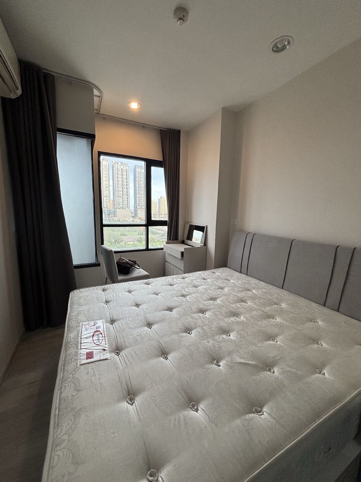 ให้เช่าคอนโดบางนา แบริ่ง ลาซาล : ให้เช่าคอนโด  Niche Mono Mega Space Bangna 🛋️🌳ทำเล #บางนา  Line OA : @ladysai 
