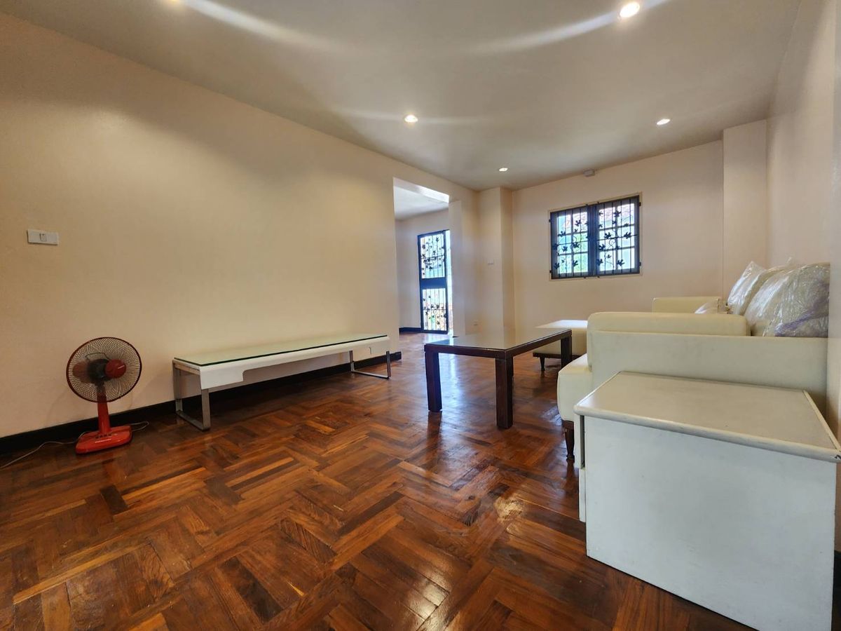 For SaleHouseMin Buri, Romklao : Fores Park Village, Ramkhamhaeng Road, 196 Min Buri area, 79 sq.m. after a quiet corner