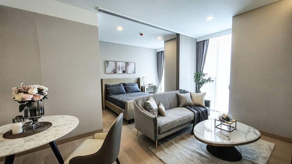 For RentCondoKhlongtoei, Kluaynamthai : Condo for rent, Siamese Exclusive Queens, rental price 35,000, sales price 9,500,000 baht [PNS250308]