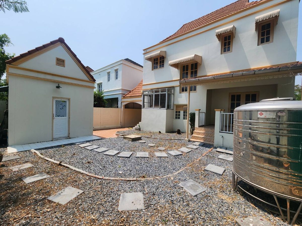 For SaleHouseMin Buri, Romklao : Fores Park Village, Ramkhamhaeng Road, 196 Min Buri area, 79 sq.m. after a quiet corner