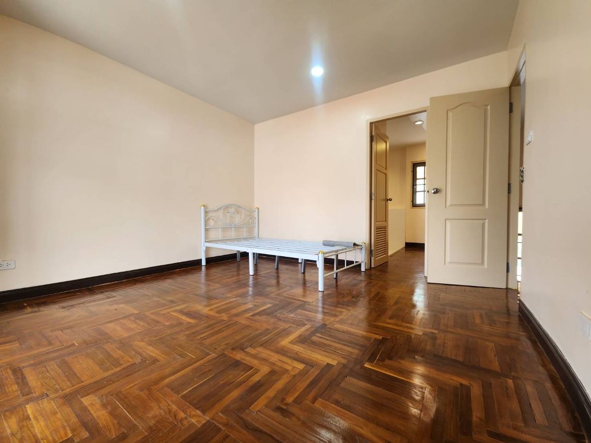 For SaleHouseMin Buri, Romklao : Fores Park Village, Ramkhamhaeng Road, 196 Min Buri area, 79 sq.m. after a quiet corner