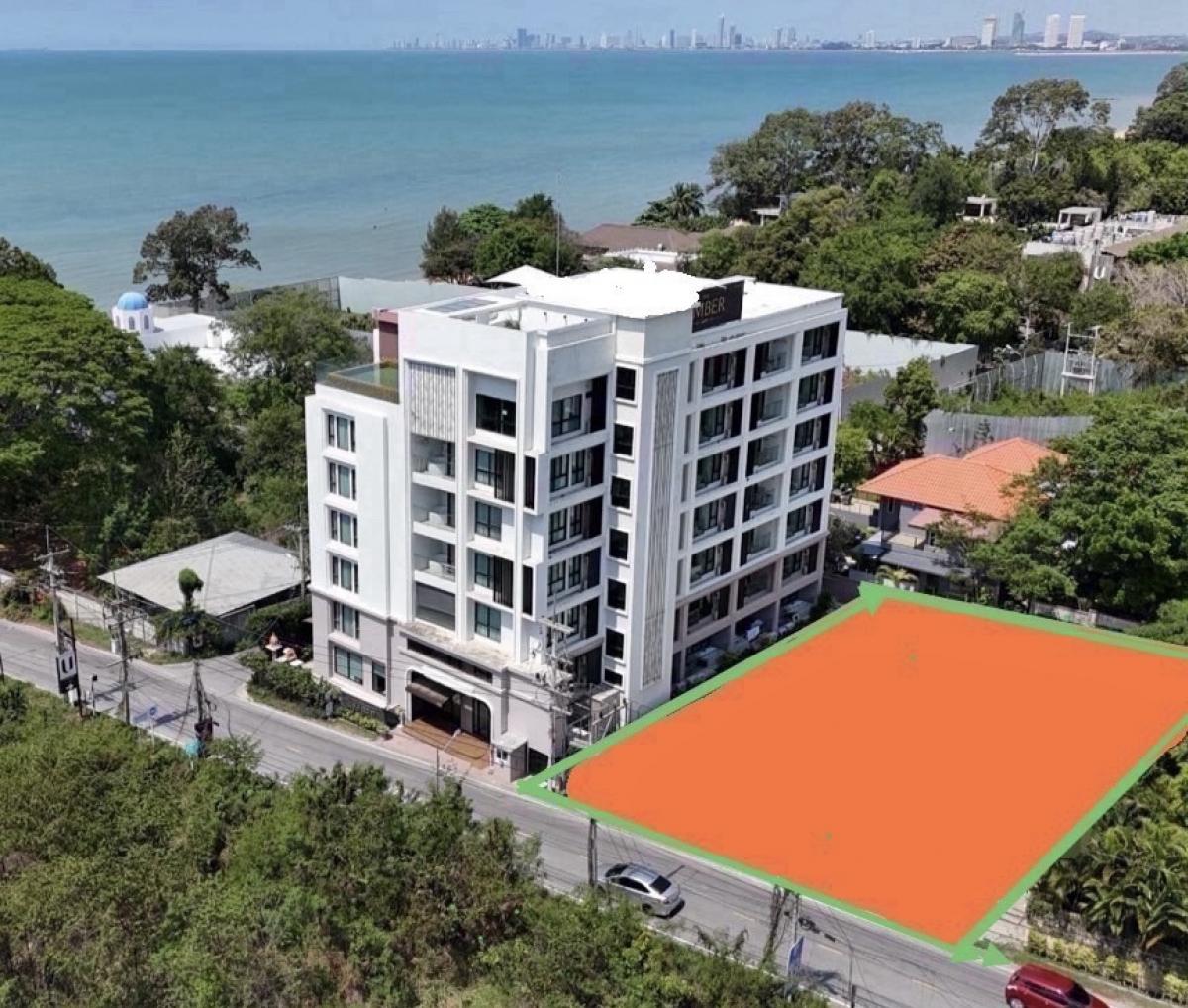 For SaleLandPattaya, Bangsaen, Chonburi : House for sale with land for only 60 meters to Bang Sare Beach.