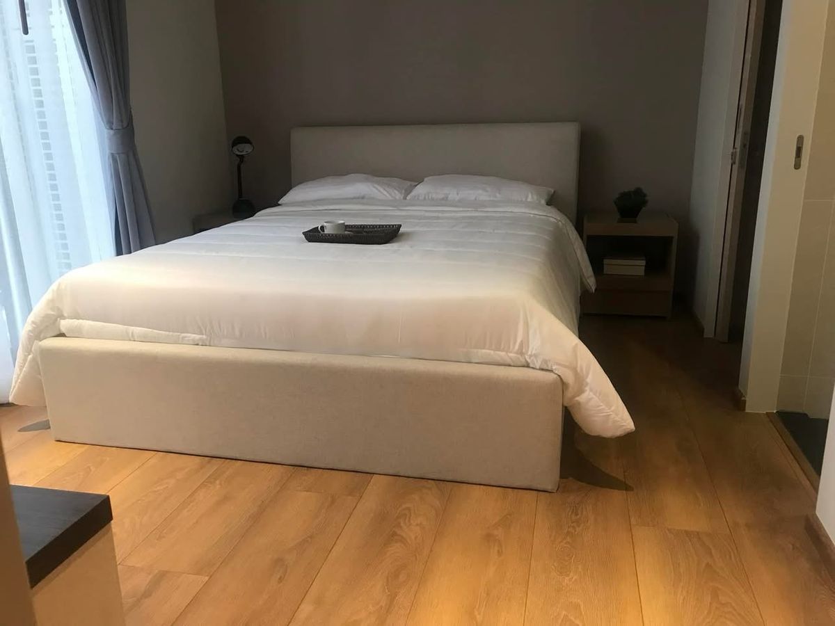 ให้เช่าคอนโดสุขุมวิท อโศก ทองหล่อ : [For rent] Park 24 🚶walking distance to BTS Phrom Phong ✨ Ready to move ห้องไม่ได้รับความเสียหายใดๆ พร้อมเข้าอยู่
