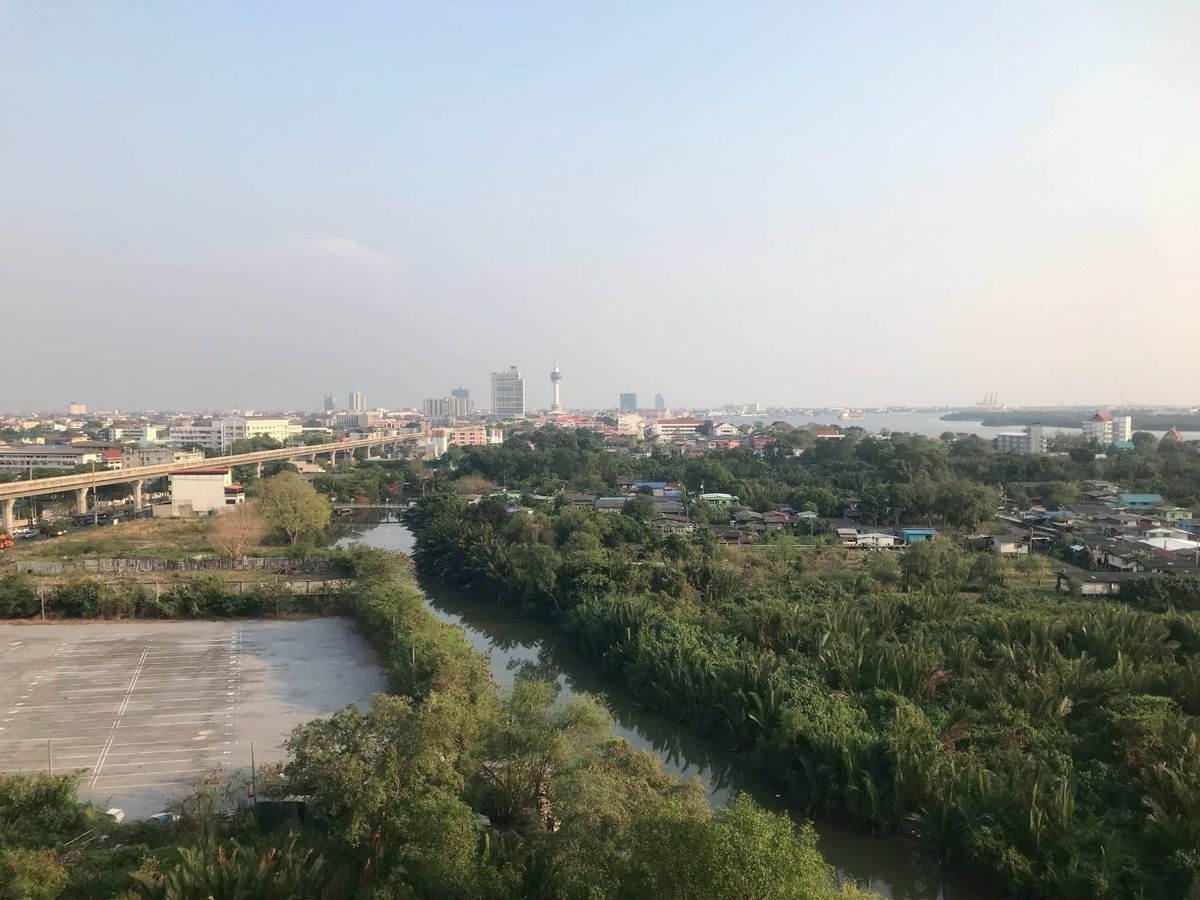 For SaleCondoSamut Prakan,Samrong : Sell ​​The Trust Condo @BTS Erawan next to the Erawan elephant BTS.
