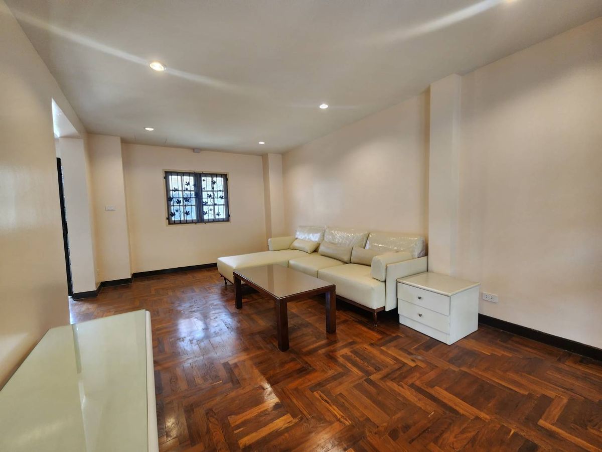 For SaleHouseMin Buri, Romklao : Fores Park Village, Ramkhamhaeng Road, 196 Min Buri area, 79 sq.m. after a quiet corner