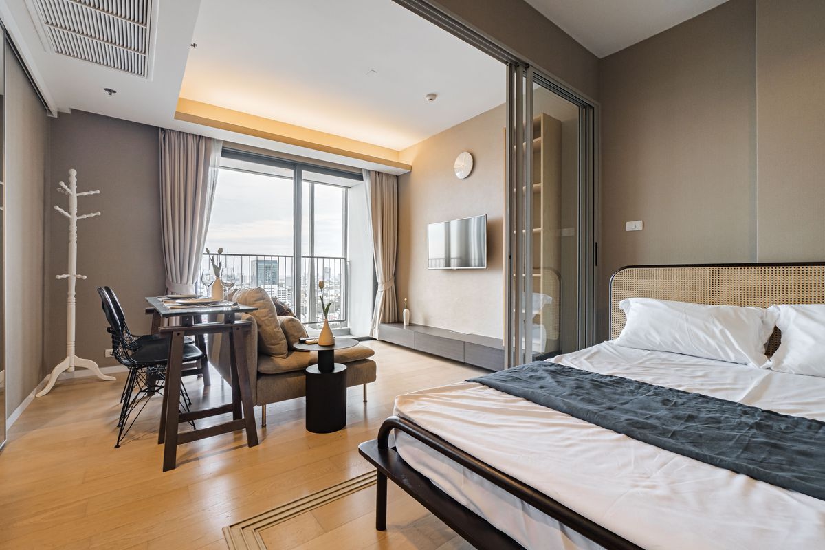 For SaleCondoAri,Anusaowaree : Luxury Condo for Sale Symis Ratchakhru, built by Rittha Company next to the main road next to the Sanam Pao 350 meters (S4739).