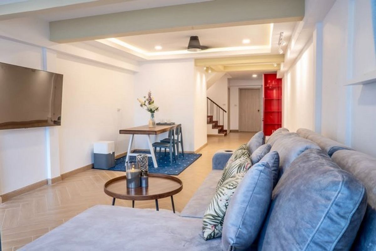 For RentTownhomeOnnut, Udomsuk : Rent 2 -story townhome, 3 bedrooms, 2 bathrooms, Khlong Tan Niwet Village, near BTS Phra Khanong (Soi Priy Phanom Yong 42)