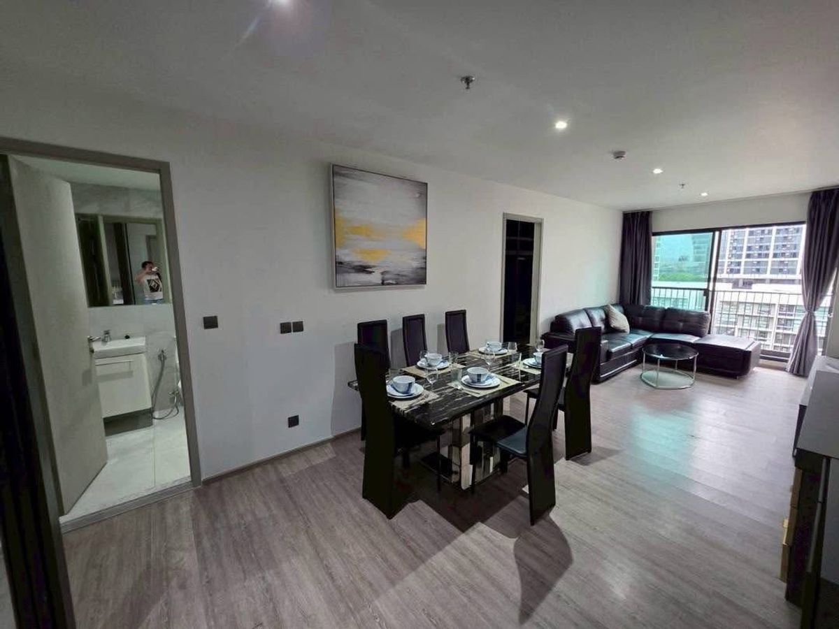 For RentCondoSukhumvit, Asoke, Thonglor : (FOR RENT) RHYTHM Ekkamai I 2-BR, Fully Furnished & Equipped. Near 🚆BTS Ekkamai																									