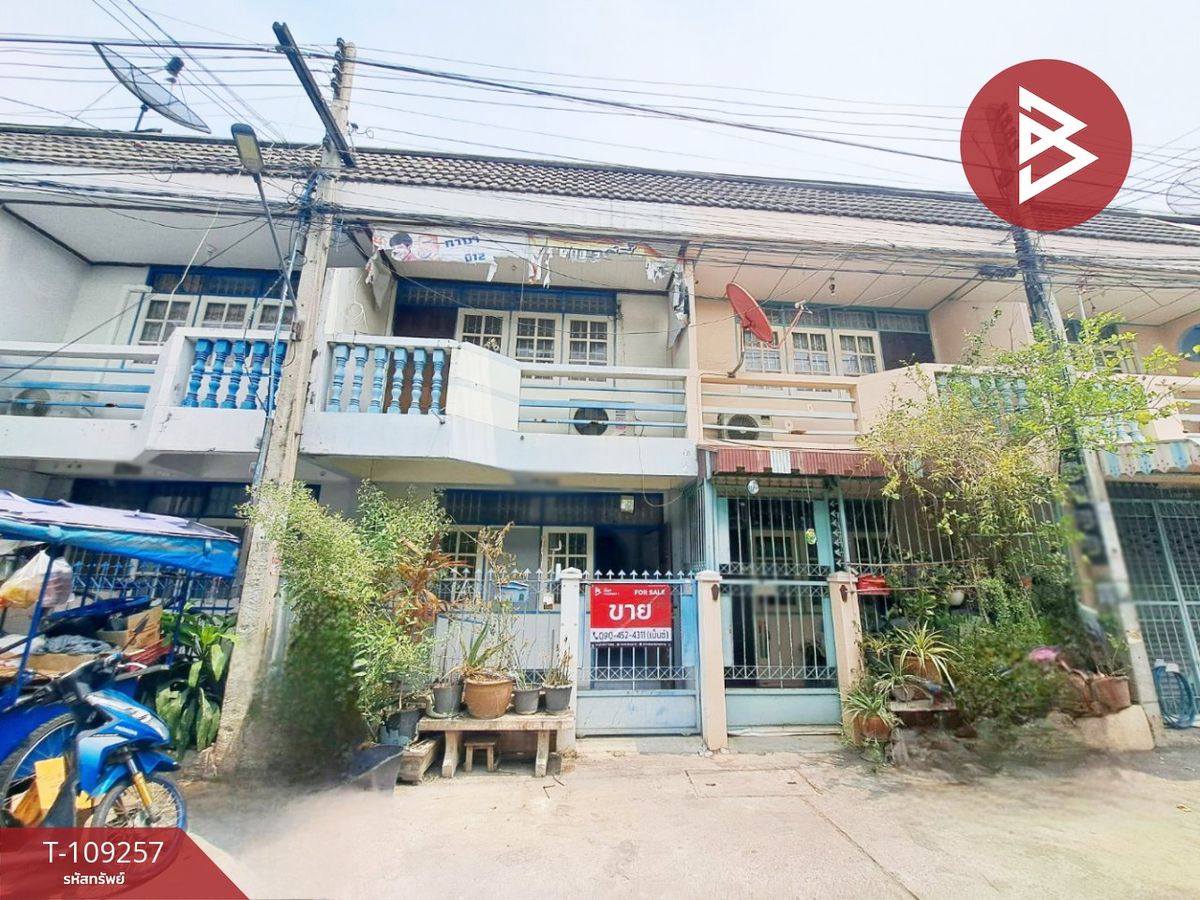 For SaleTownhomeNakhon Sawan : Townhouse for sale, area 11.6 square wah, Pak Nam Pho, Nakhon Sawan