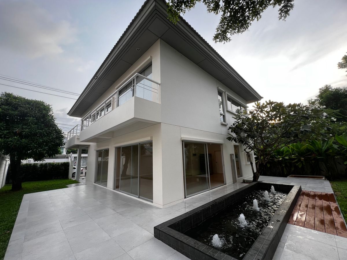 ขายบ้านนวมินทร์ รามอินทรา : Noble GEO วัชรพล 91 ตร.ว. แปลงหัวมุม หน้าโครงการ ติด 7-11 แบบ 0 เมตร ซื้อเก็บไม่เคยเข้าอยู่ ทำธุรกิจก็ได้ อยู่อาศัยก็ดี