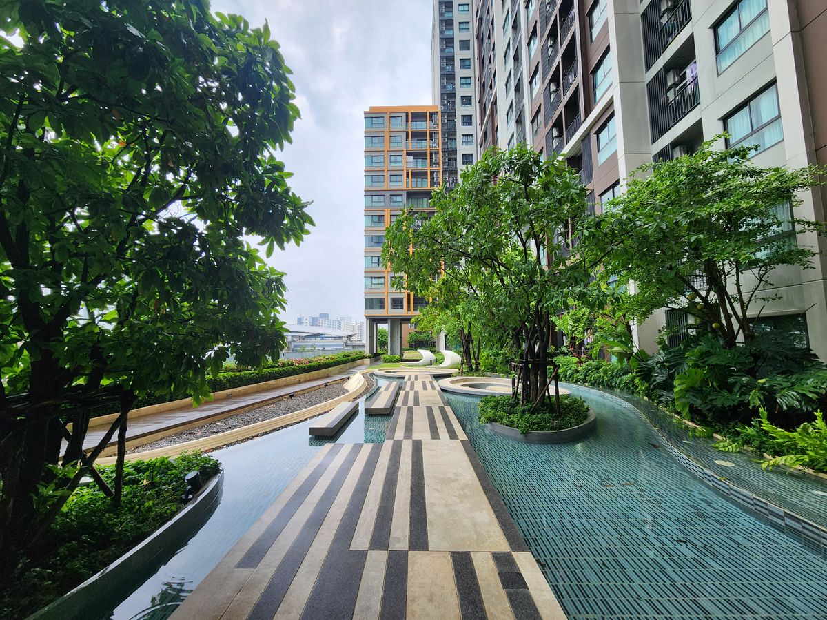 ขายคอนโดปิ่นเกล้า จรัญสนิทวงศ์ : ราคาพิเศษ! คอนโด The Parkland จรัญ-ปิ่นเกล้า ตึก A ชั้น 12A ติด MRT สถานีบางยี่ขัน 0