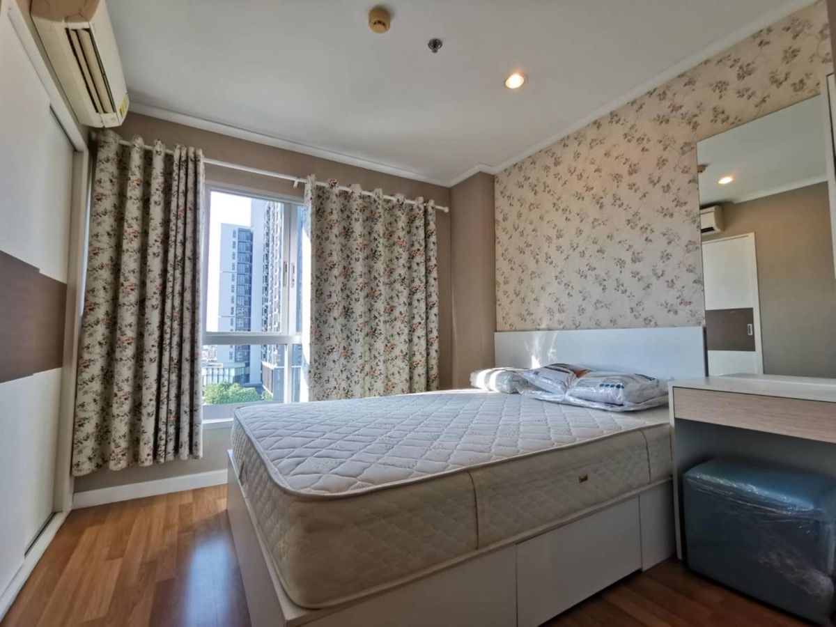 For RentCondoKasetsart, Ratchayothin : 🔥 Used to rent urgently 🔥 Lumpini Place Condo Ratchayothin 📍 BTS Ratchayothin ✅Line: @livingPerfect