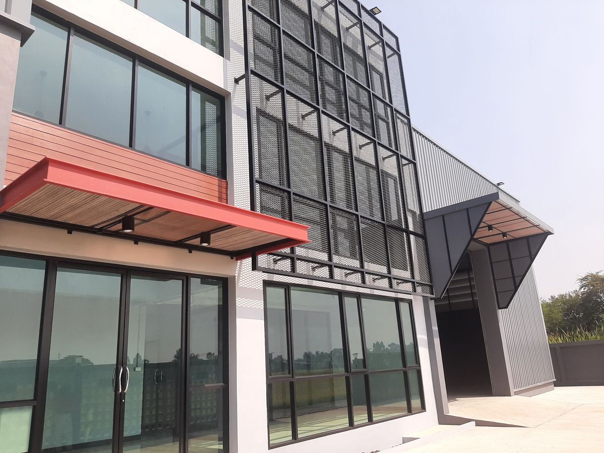 FactoryPathum Thani,Rangsit, Thammasat : For sale for rent, new, dark purple, Lam Luk Ka Khlong 9