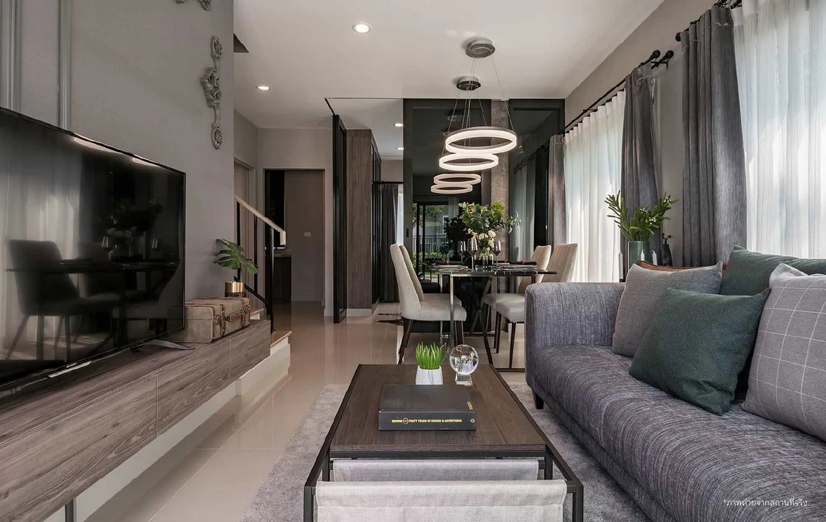 ขายทาวน์โฮมบางนา แบริ่ง ลาซาล : 𝙎𝙃𝙊𝘾𝙆 𝘿𝙀𝘼𝙇 ⭐️ 𝗩 𝗖𝗼𝗺𝗽𝗼𝘂𝗻𝗱 บางนา ⭐️ 𝟯 ห้องนอน 𝟯 ห้องน้ำ 𝟮 ที่จอดรถ ,พื้นที่ 𝟭𝟭𝟳 ตรม.🔥ราคาเริ่มต้น 𝟮.𝟵𝟵 ลบ.*🔥📱 𝟬𝟲𝟭-𝟰𝟱𝟬-𝟬𝟵𝟰𝟰