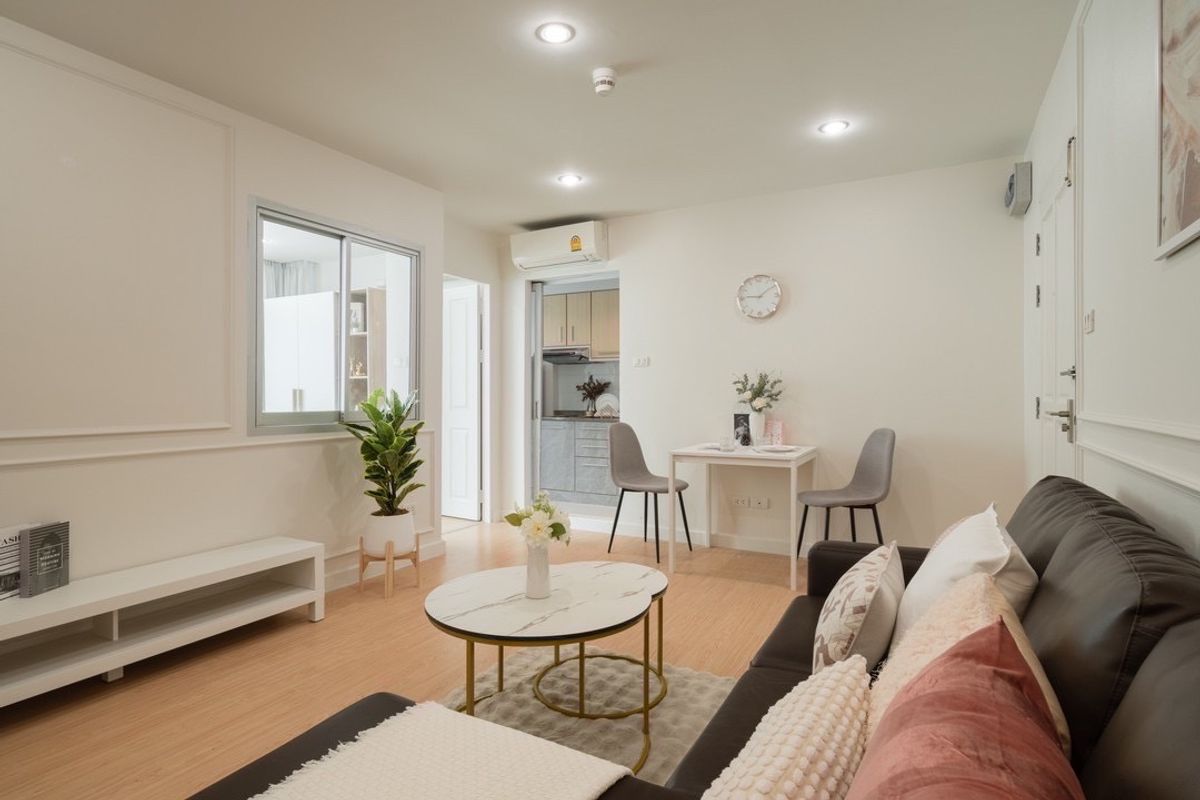 For SaleCondoRatchadapisek, Huaikwang, Suttisan : ⭐️ (A0209) For Sale 🏢 Zenith Place @ Huay Kwang Price 2.89 MB