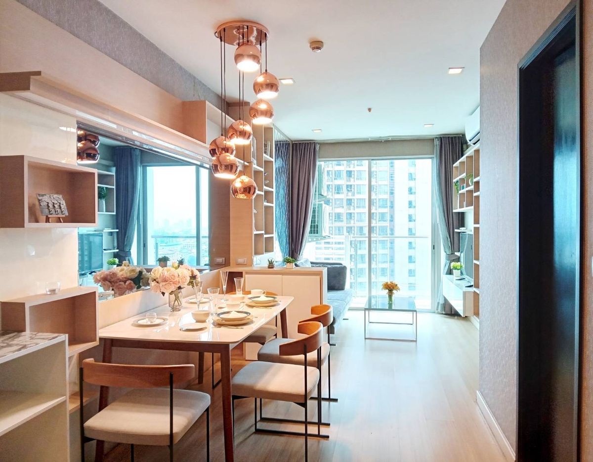 ให้เช่าคอนโดอ่อนนุช อุดมสุข : 🌿For Rent : 1Bed 1Bath 50 Sq.m.At Skywalk Residences : Rent 28,000 THB/month
