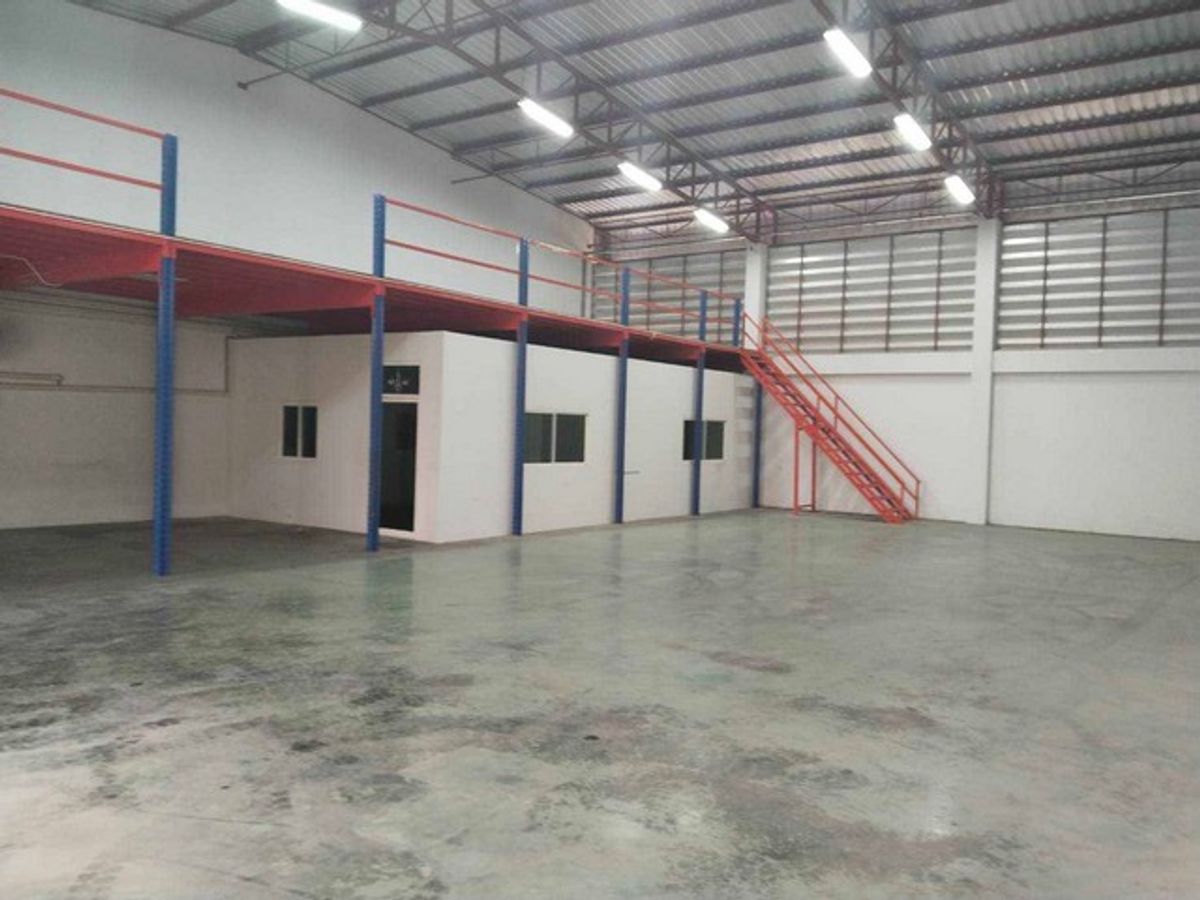 ให้เช่าโกดังลาดกระบัง สุวรรณภูมิ : รหัสC6722 ให้เช่าโกดัง พื้นที่ 300-400 ตรม. ทับยาว ลาดกระบัง ใกล้สนามบินสุวรรณภูมิ