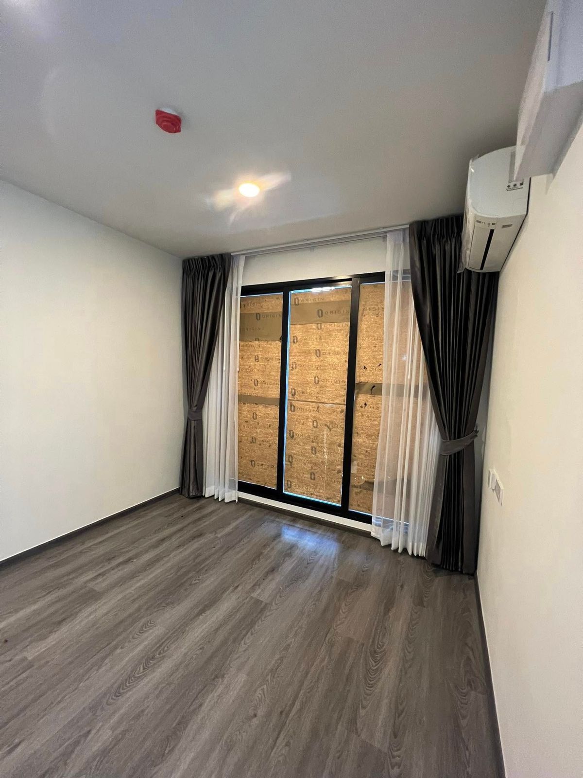 For SaleCondoOnnut, Udomsuk : 1bed plus, corner room, never rented ⭐The Origin onnut