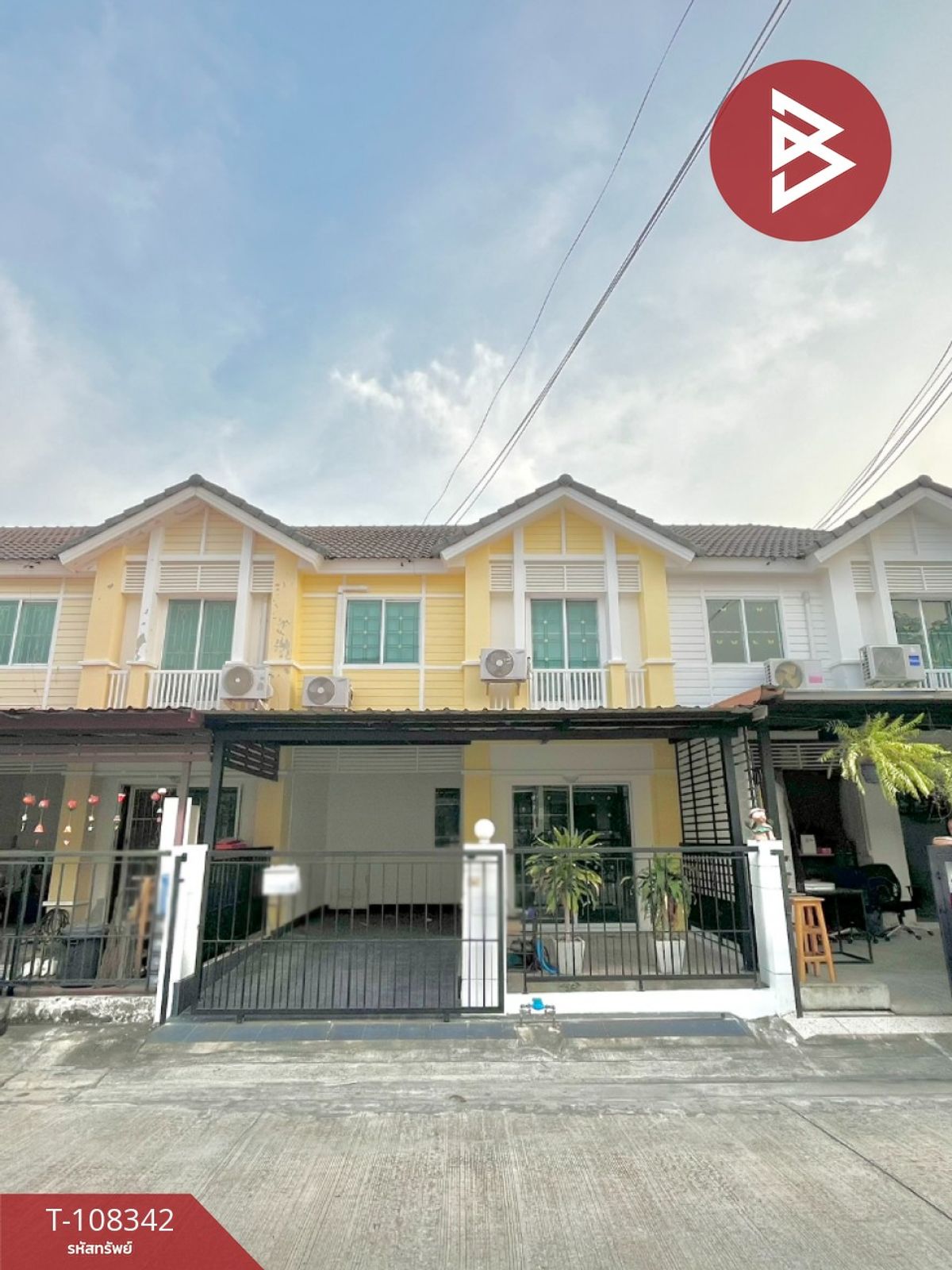 ขายทาวน์โฮมพัฒนาการ ศรีนครินทร์ : ขายทาวน์เฮ้าส์ หมู่บ้านพฤกษาวิลล์50/1 รามคำแหง กรุงเทพมหานคร