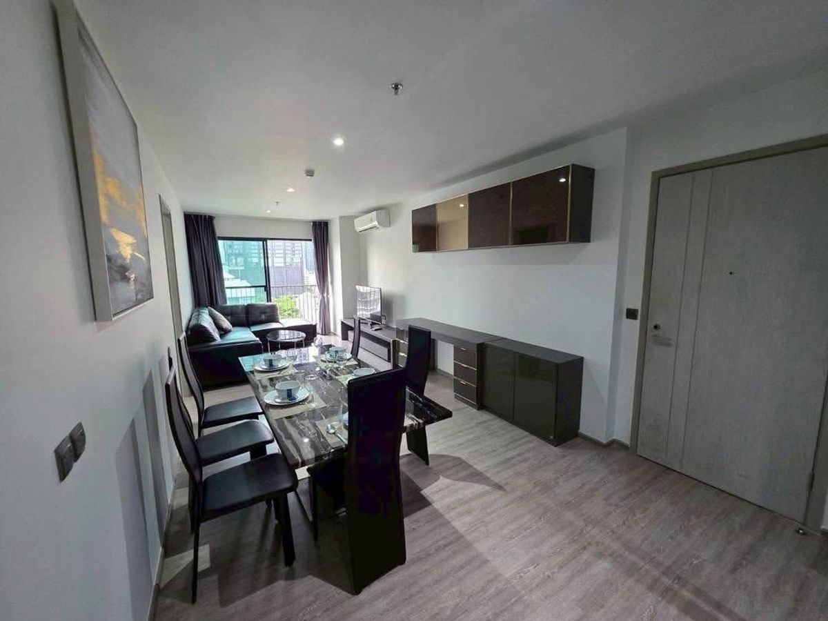 For RentCondoSukhumvit, Asoke, Thonglor : (FOR RENT) RHYTHM Ekkamai I 2-BR, Fully Furnished & Equipped. Near 🚆BTS Ekkamai																									