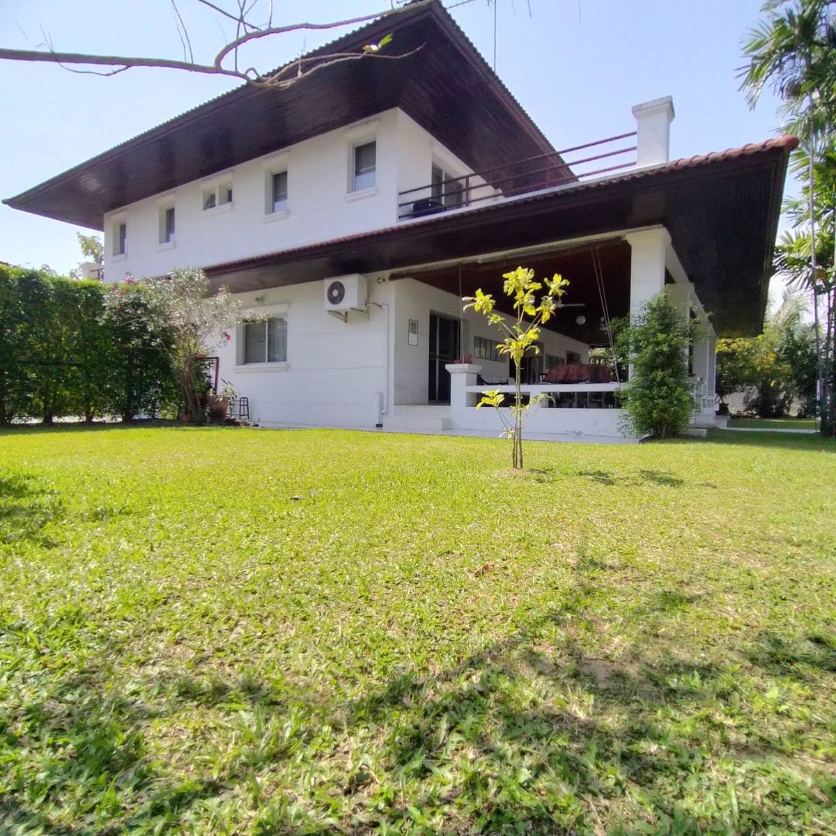 For SaleHousePathum Thani,Rangsit, Thammasat : House for sale Muang Ek Village, big house, good condition, area of 324 sq.w., behind the house next to the waterfront, Soi Ekarat 6, Lak Hok Subdistrict, Mueang Pathum Thani District Pathum Thani Province
