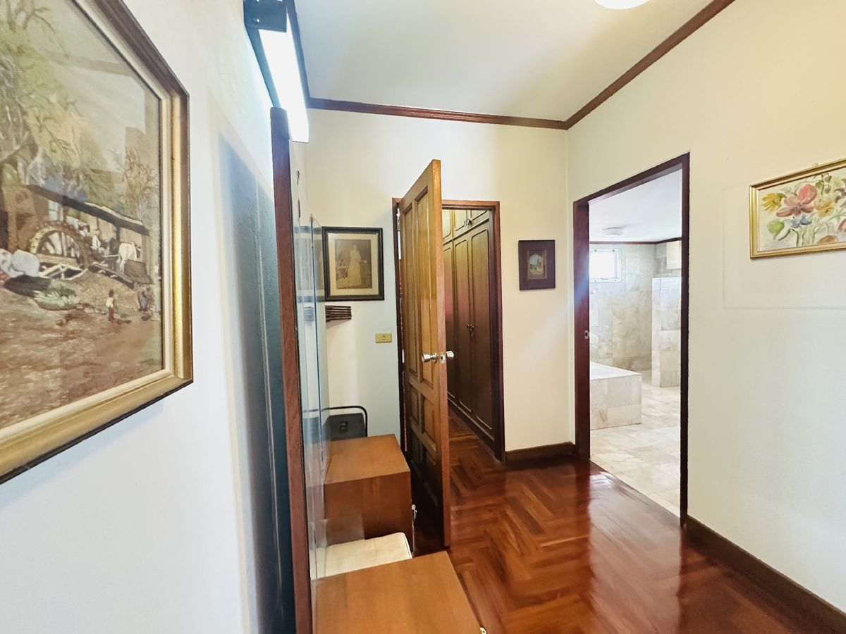 For SaleHousePathum Thani,Rangsit, Thammasat : House for sale Muang Ek Village, big house, good condition, area of 324 sq.w., behind the house next to the waterfront, Soi Ekarat 6, Lak Hok Subdistrict, Mueang Pathum Thani District Pathum Thani Province