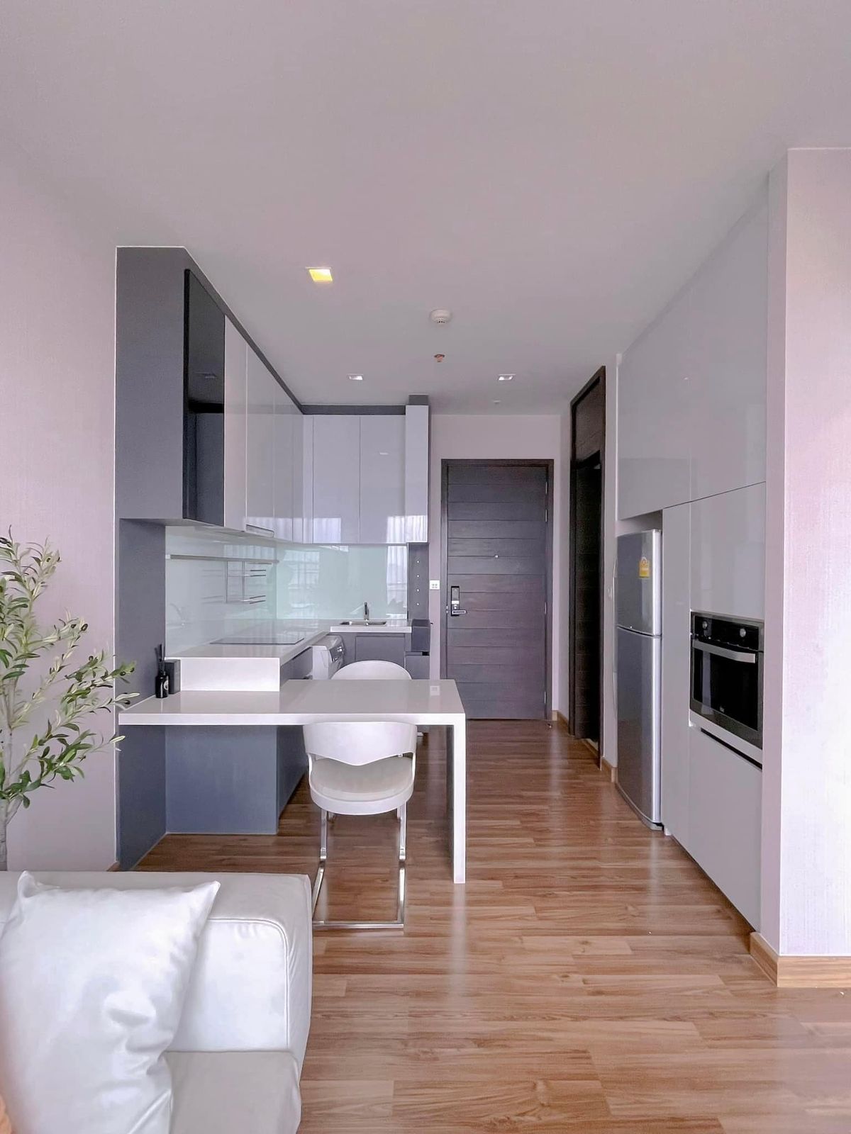 ให้เช่าคอนโดรัชดา ห้วยขวาง : ✅Green buildings 🔥Ivy Ampio Ratchada for rent by pong 065-824-2382