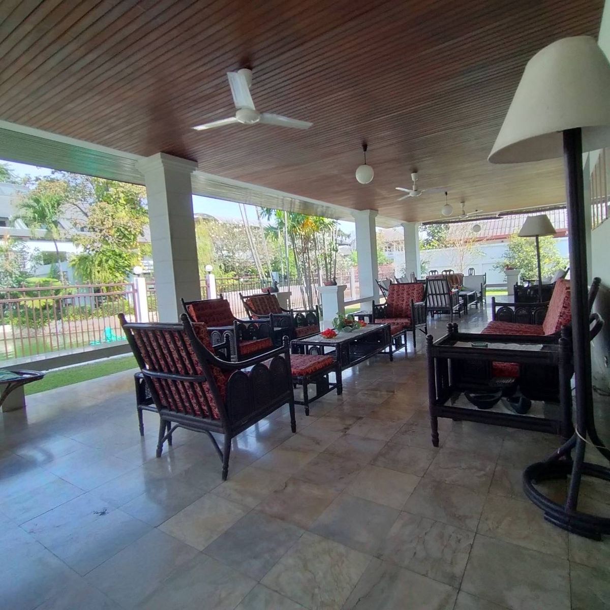 For SaleHousePathum Thani,Rangsit, Thammasat : House for sale Muang Ek Village, big house, good condition, area of 324 sq.w., behind the house next to the waterfront, Soi Ekarat 6, Lak Hok Subdistrict, Mueang Pathum Thani District Pathum Thani Province