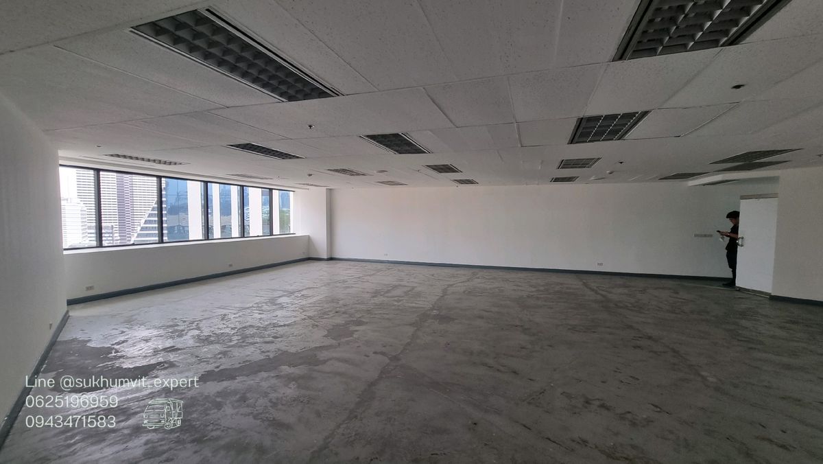 ให้เช่าสำนักงานนานา : Bts นานา ให้เช่าออฟฟิศ 116 ตร.ม. พื้นที่เปล่า ตกแต่งได้ตามใจชอบ