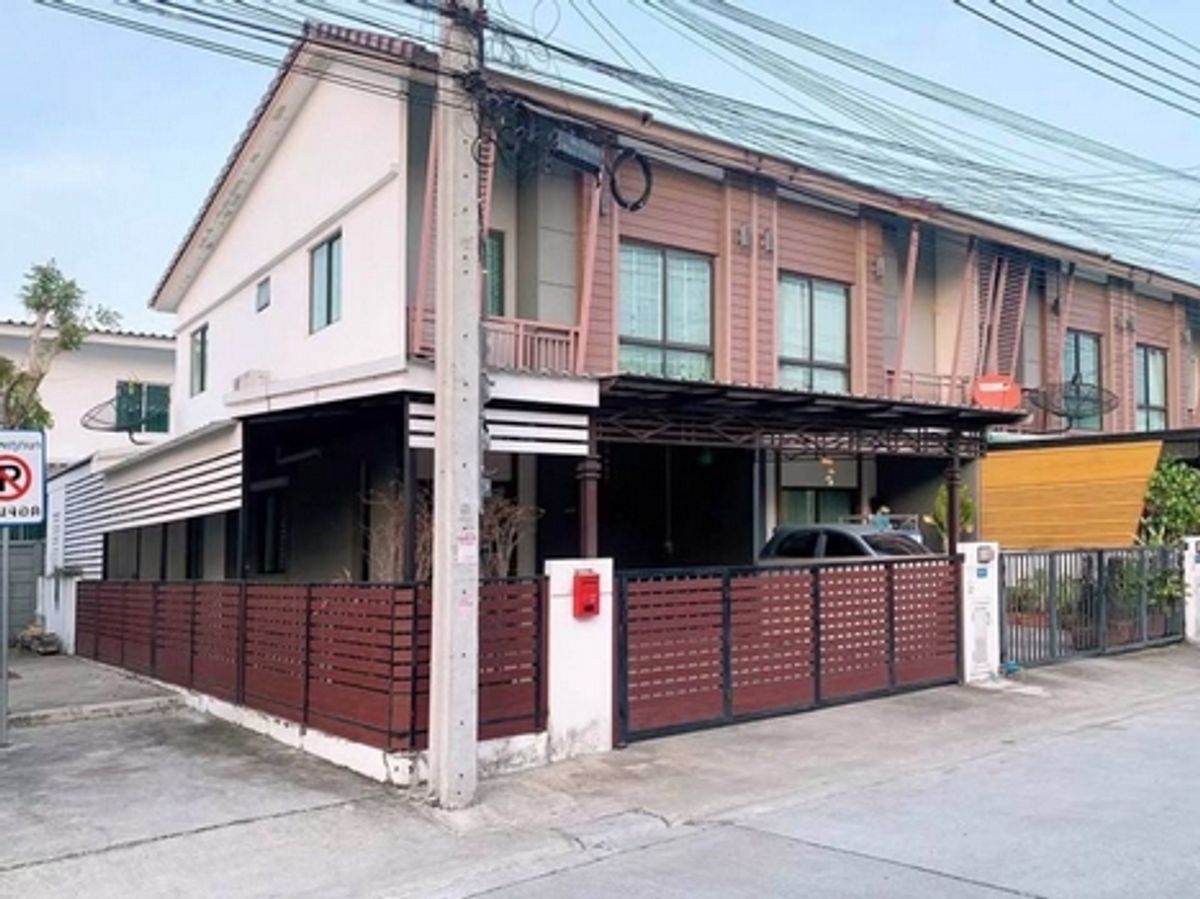 ทาวน์โฮมลาดกระบัง สุวรรณภูมิ : 🚩🍀⭐ให้เช่าบ้านสวยหลังมุม พฤกษาไพร์ม 86/3 ลาดกระบัง สุวรรณภูมิ ต่อเติม แต่งสวย  ทำถึง  พร้อมอยู่ ✅