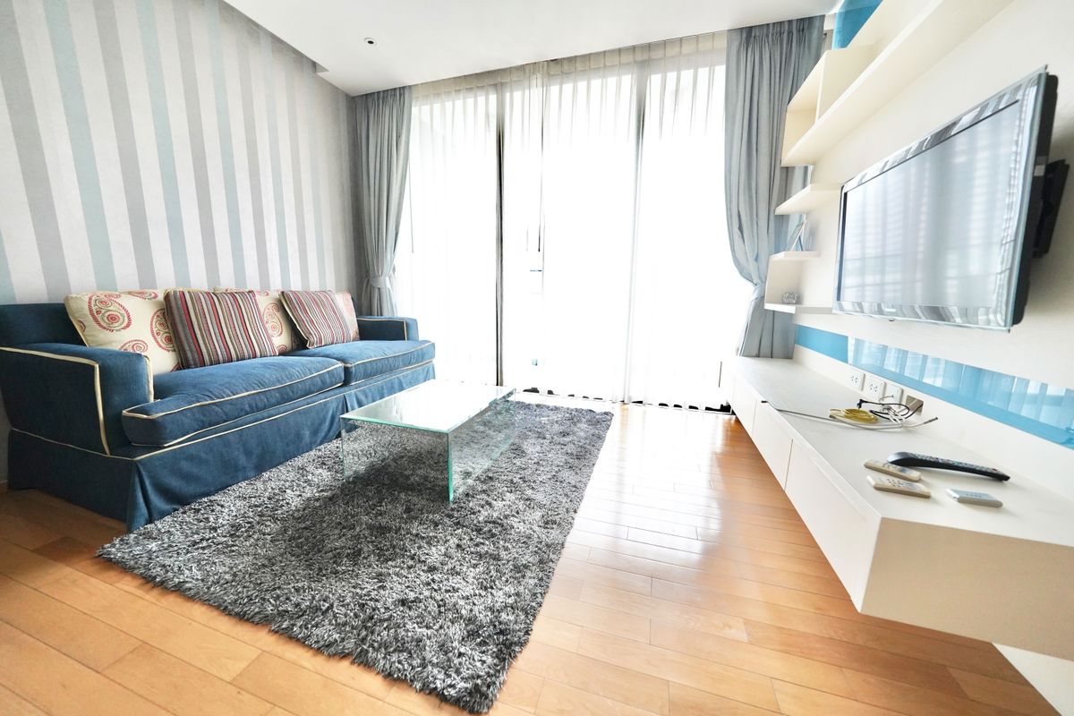 For SaleCondoSukhumvit, Asoke, Thonglor : Aequa Sukhumvit 49 / 1 bedroom, 1 bathroom, 60 sq m. Call 0937890899