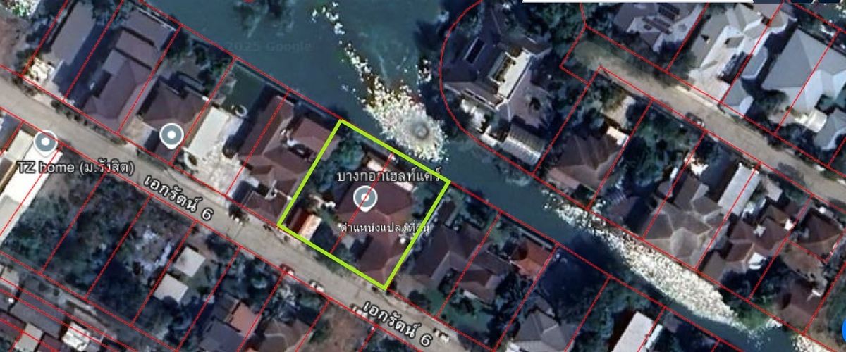 For SaleHousePathum Thani,Rangsit, Thammasat : House for sale Muang Ek Village, big house, good condition, area of 324 sq.w., behind the house next to the waterfront, Soi Ekarat 6, Lak Hok Subdistrict, Mueang Pathum Thani District Pathum Thani Province