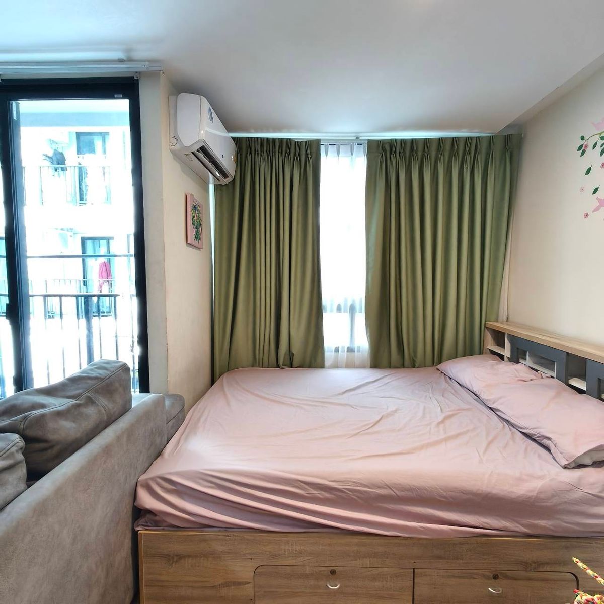 For SaleCondoPinklao, Charansanitwong : Condo for sale near MRT Bangplad Modern Condo Bangplaran 79