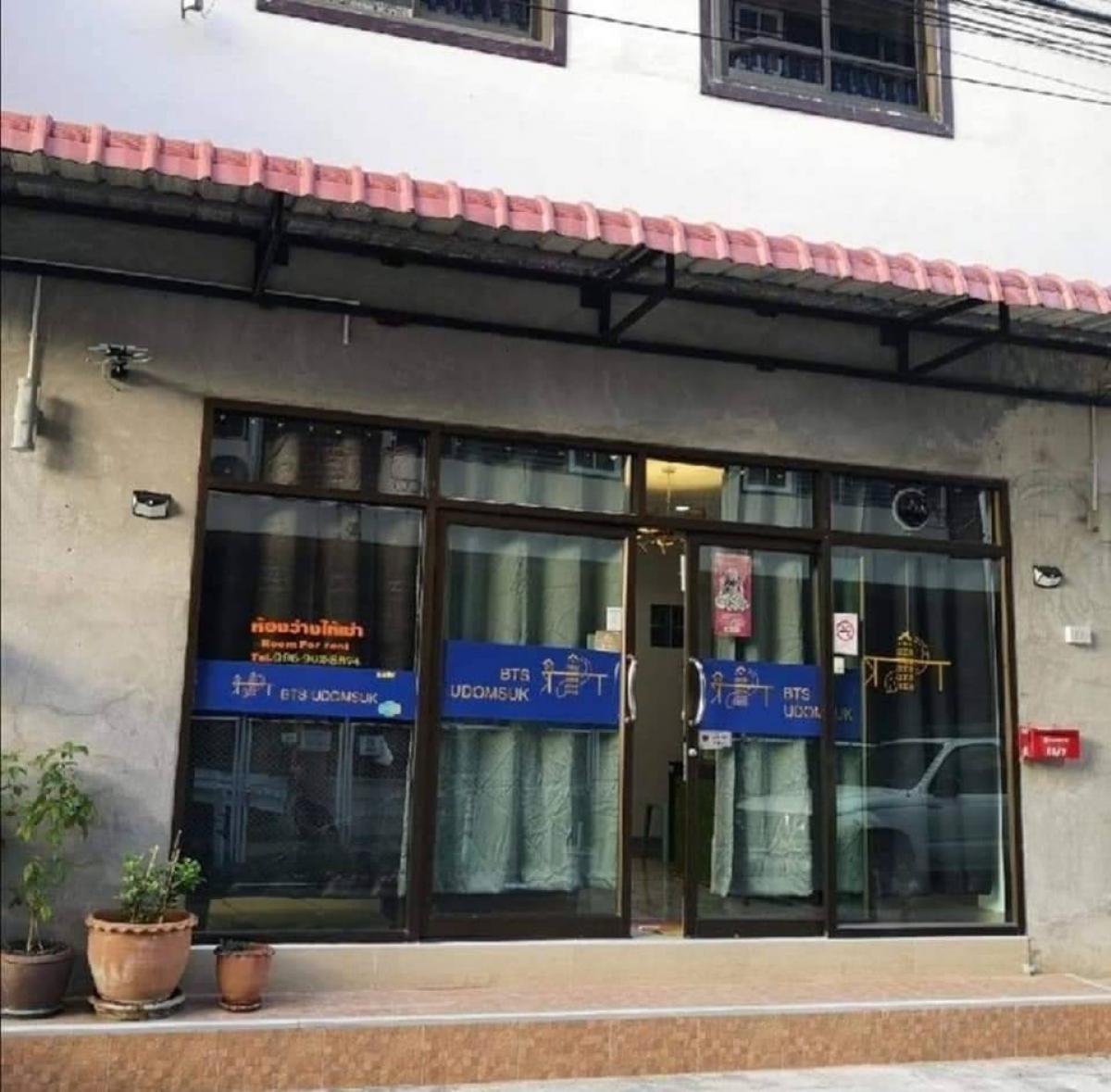 For SaleHotel&Apartment BusinessOnnut, Udomsuk : #Apartment for sale #Sell 36 square meters of 4 -story dormitory 📌 only 350 meters to walk to BTS Udomsuk #Near Udomsuk BTS 🔻 #The owner sells himself No time to take care 💥 Get income immediately