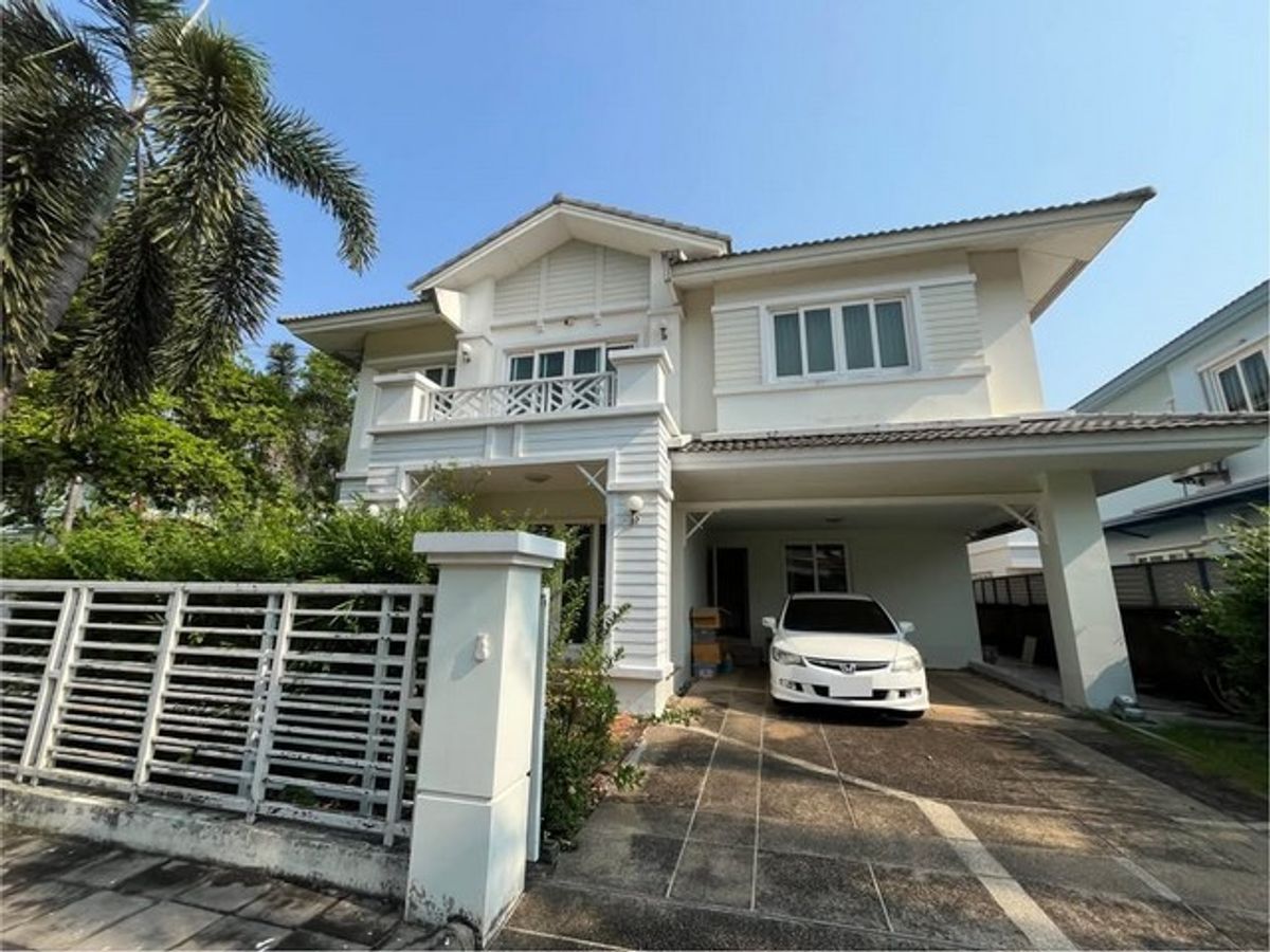 For SaleHouseChaengwatana, Muangthong : House for sale in the back of the Casa Ville Ratchapruek-Rattanathibet 2 projects next to Ratchapruek Road, only 2 KM Central Westgate.