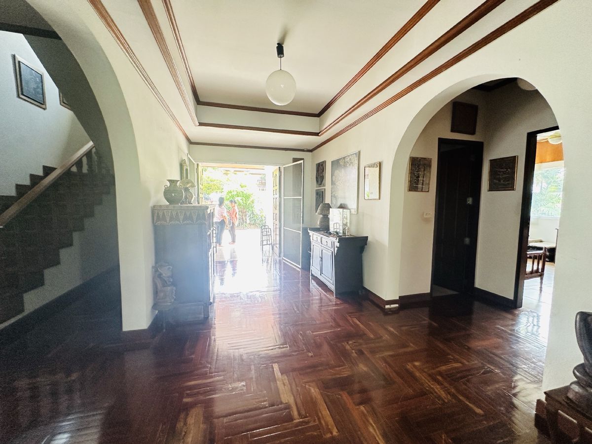 For SaleHousePathum Thani,Rangsit, Thammasat : House for sale Muang Ek Village, big house, good condition, area of 324 sq.w., behind the house next to the waterfront, Soi Ekarat 6, Lak Hok Subdistrict, Mueang Pathum Thani District Pathum Thani Province